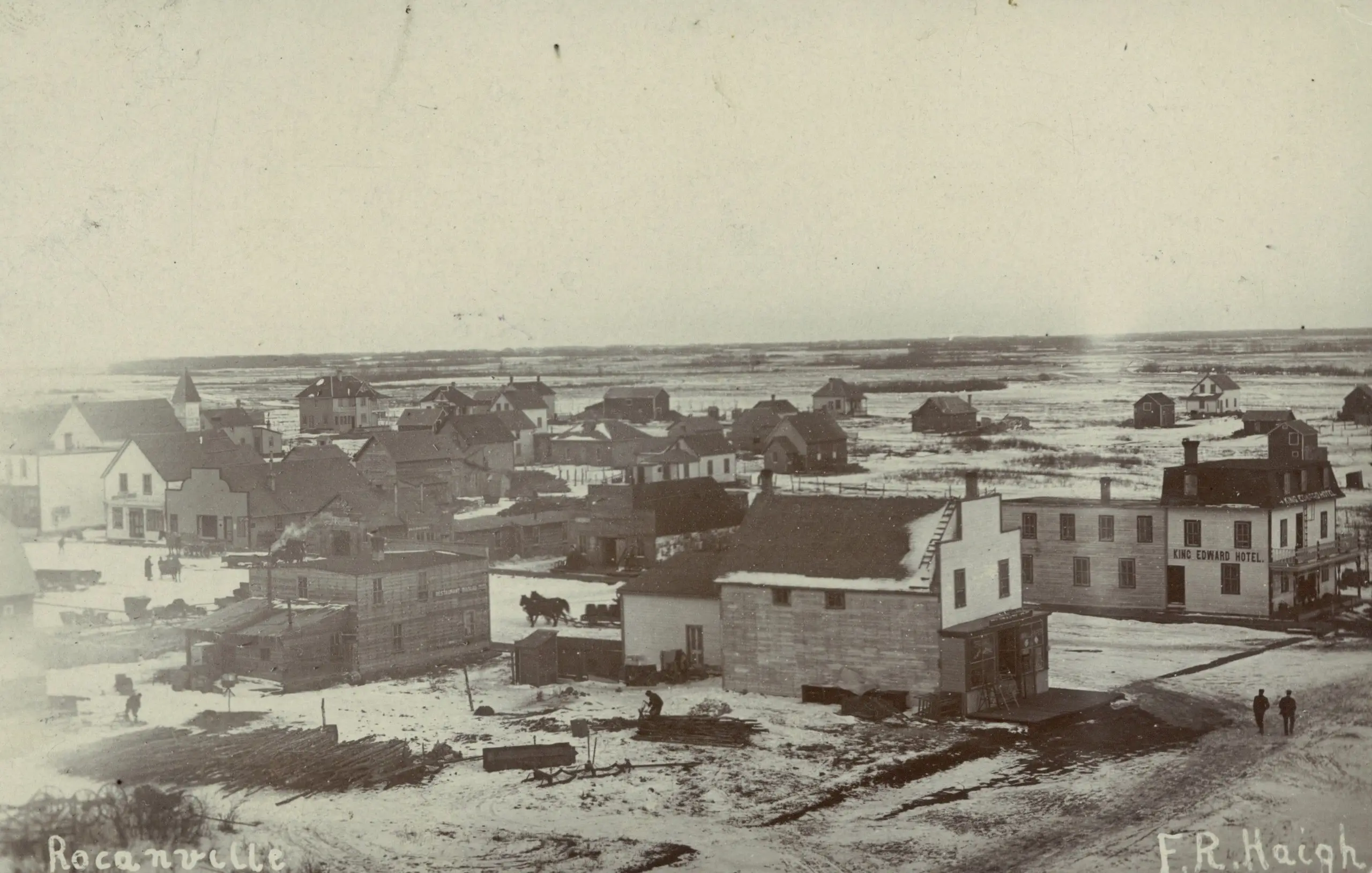Bird's eye view of Rocanville with the King Edward Hotel
